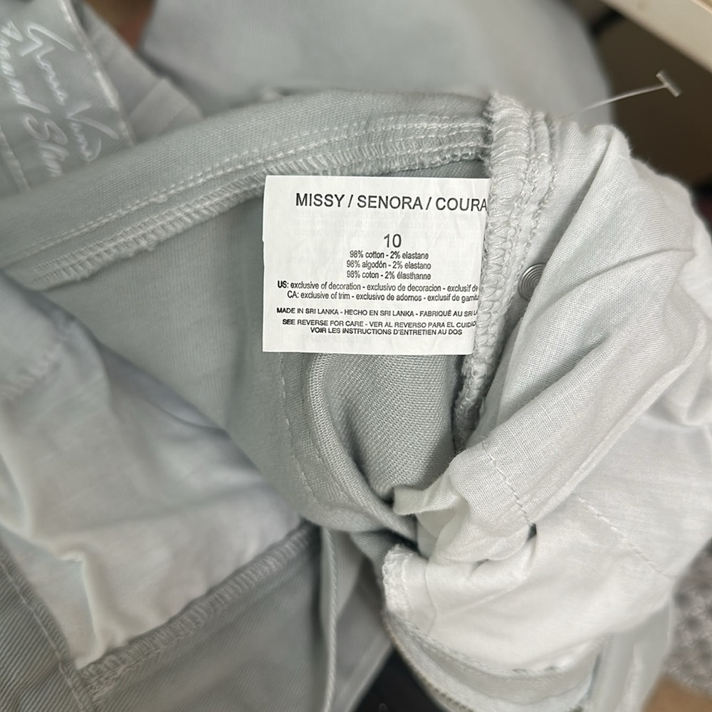 Gloria Vanderbilt Stylish gray denim capri jeans AMANDA heritage fit casual 10 - Picture 10 of 11